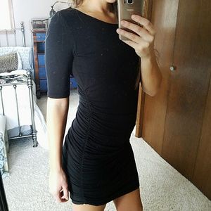 Black asymetric body-con dress